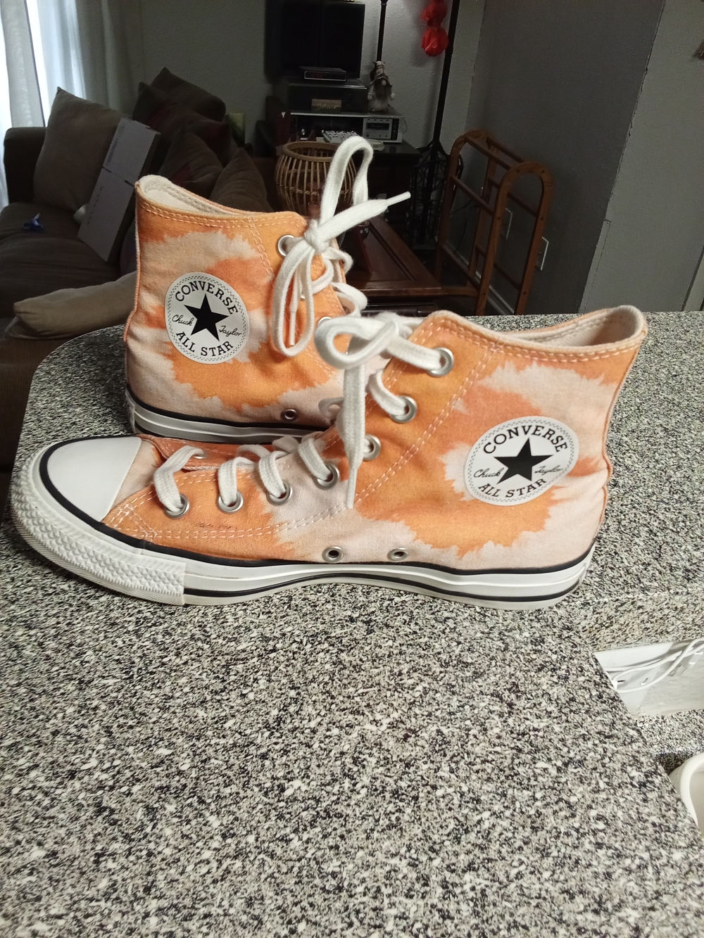 Women's Converse High-Top Sneakers Size 7.5